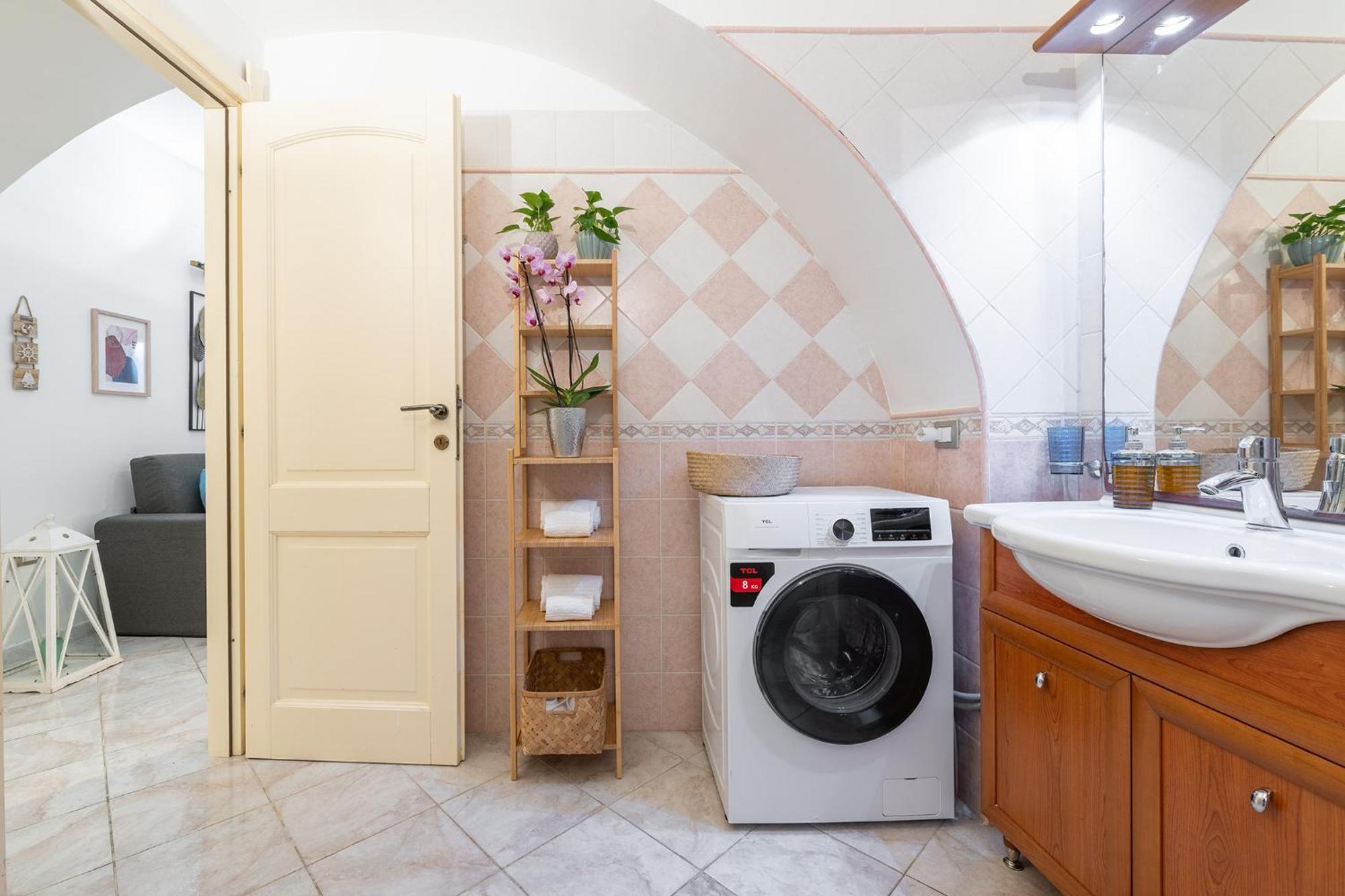 Arquer43 - Cagliari Old Town - Appartamento 1 Camera Da Letto - 4 Persone Eksteriør bilde