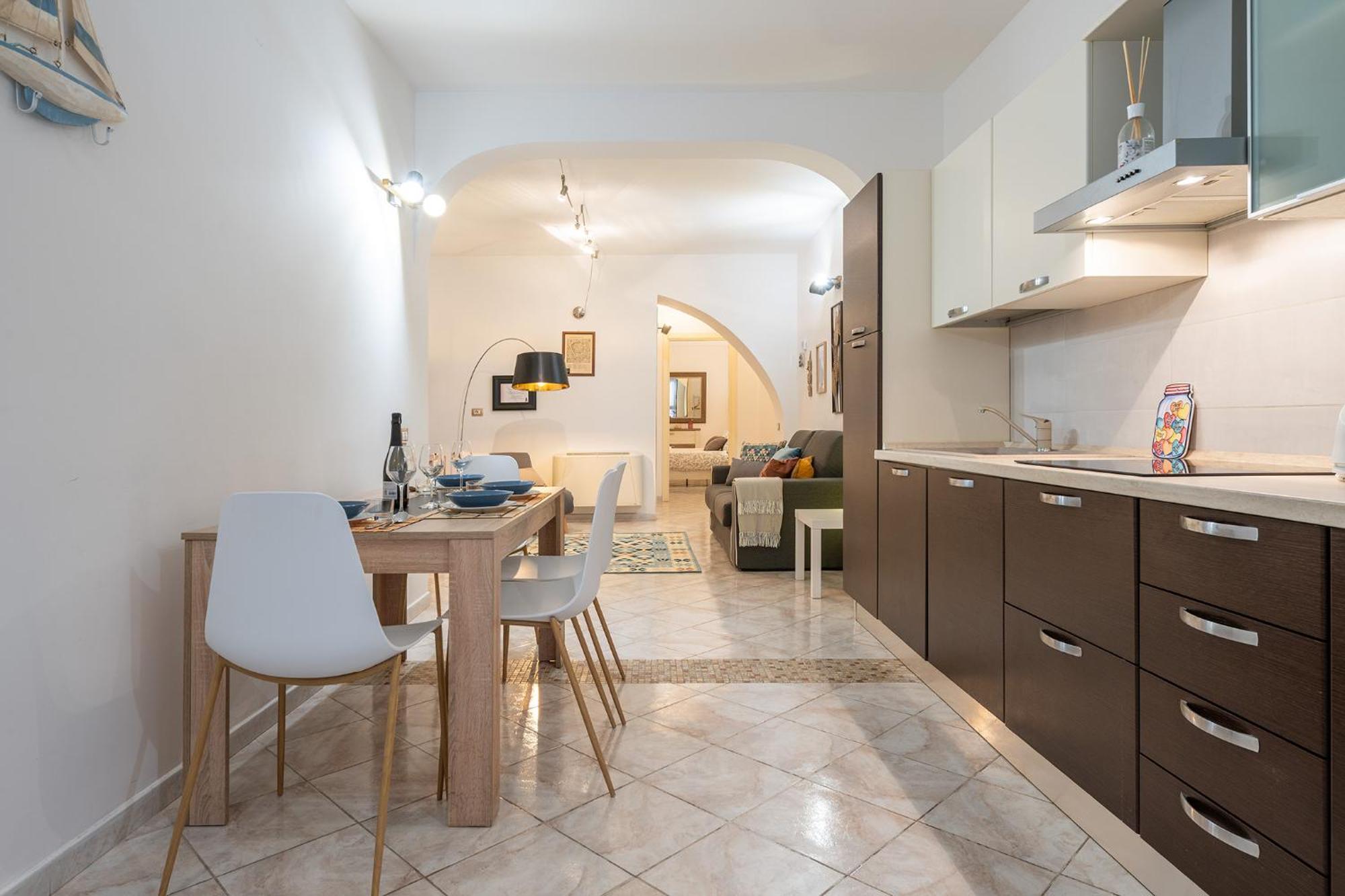 Arquer43 - Cagliari Old Town - Appartamento 1 Camera Da Letto - 4 Persone Eksteriør bilde